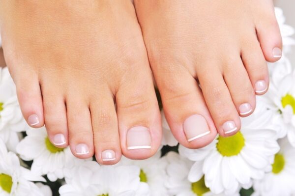 Verwöhnende Fußpflege zum Stressabbau, mit oder ohne intensiver Entspannungsmassage